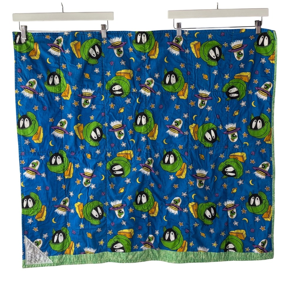 Marvin the Martian Looney Tunes Handmade Quilt Reversible Robot Space Blanket - Picture 13 of 14